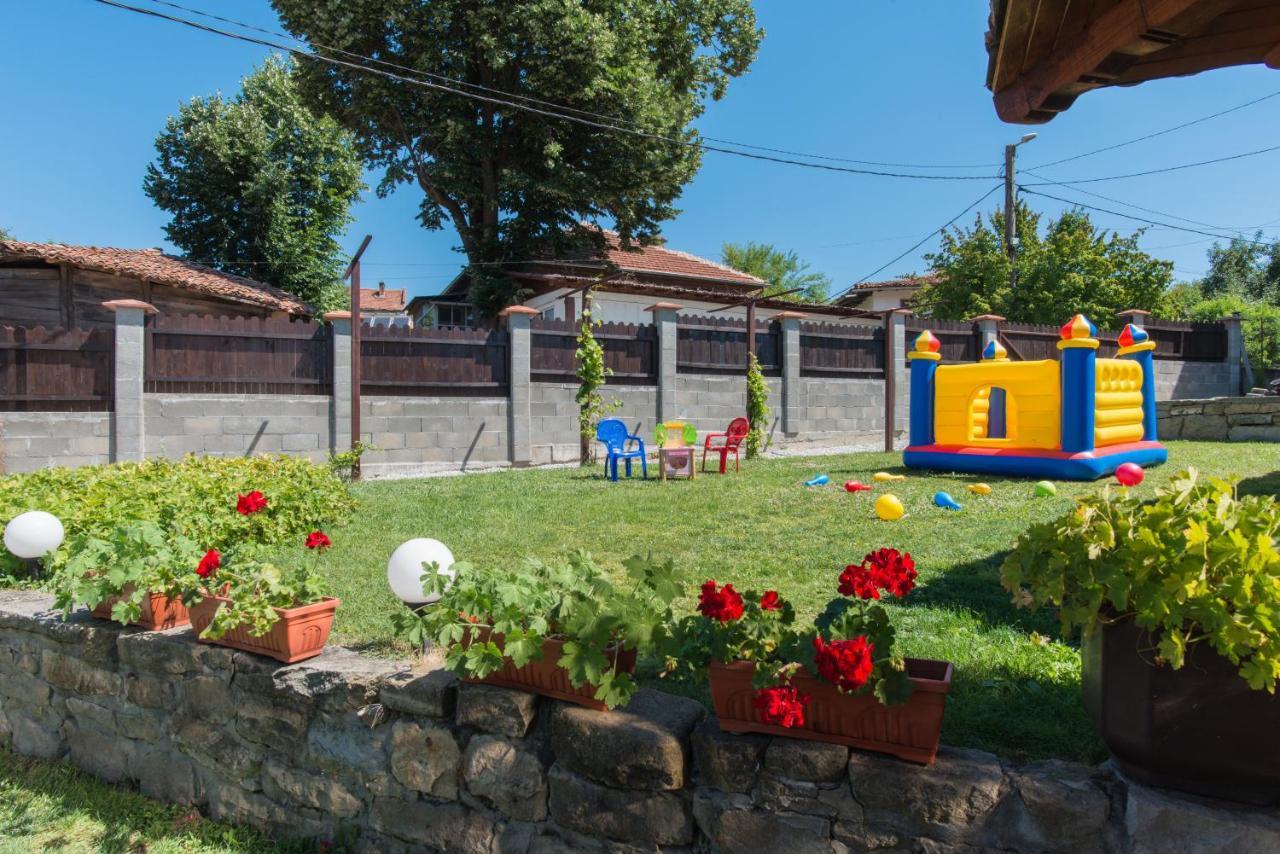 Къща За Гости Роден Край Elena Εξωτερικό φωτογραφία
